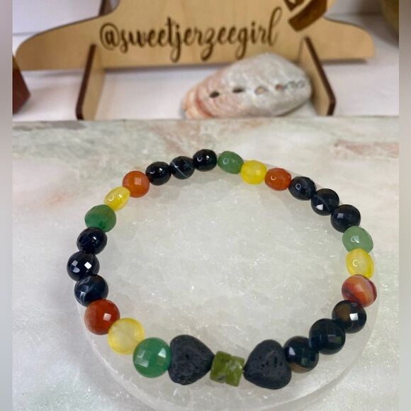 Handmade Rasta Love Faceted Agate Aventurine Jade & Lava Stone Bracelet - Picture 3 of 5